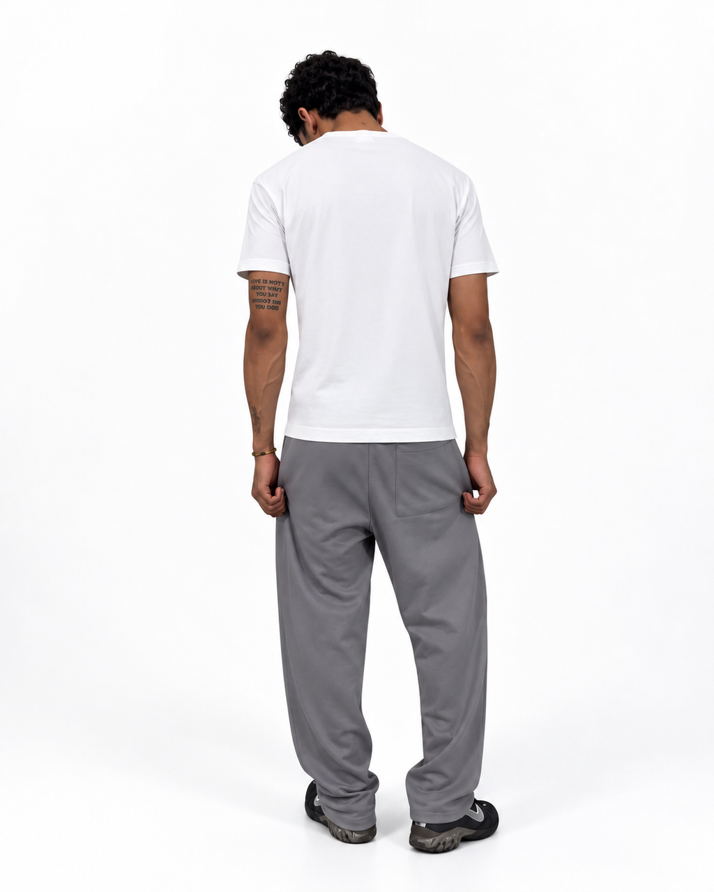 ODY ESSENTIAL — Grey Sweatpants