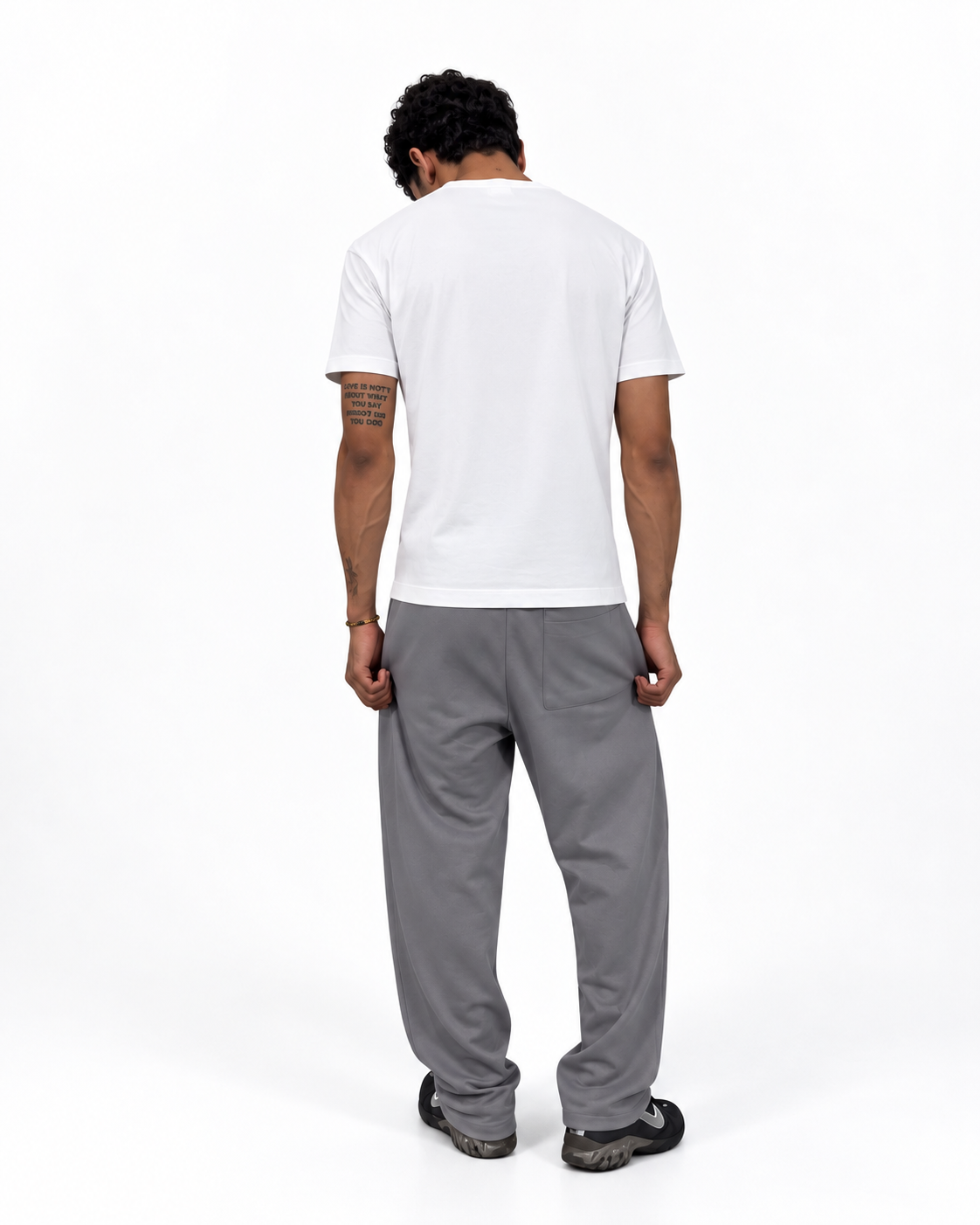 ODY ESSENTIAL — Grey Sweatpants